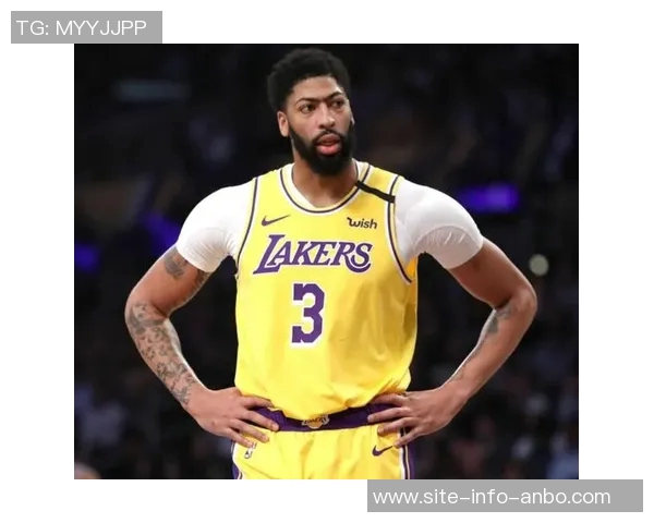 浓眉手部伤势好转无需手术六周后将再评估恢复情况