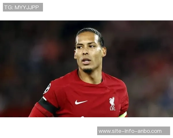 利物浦客战国米海报发布范戴克维尔茨埃基蒂克齐亮相